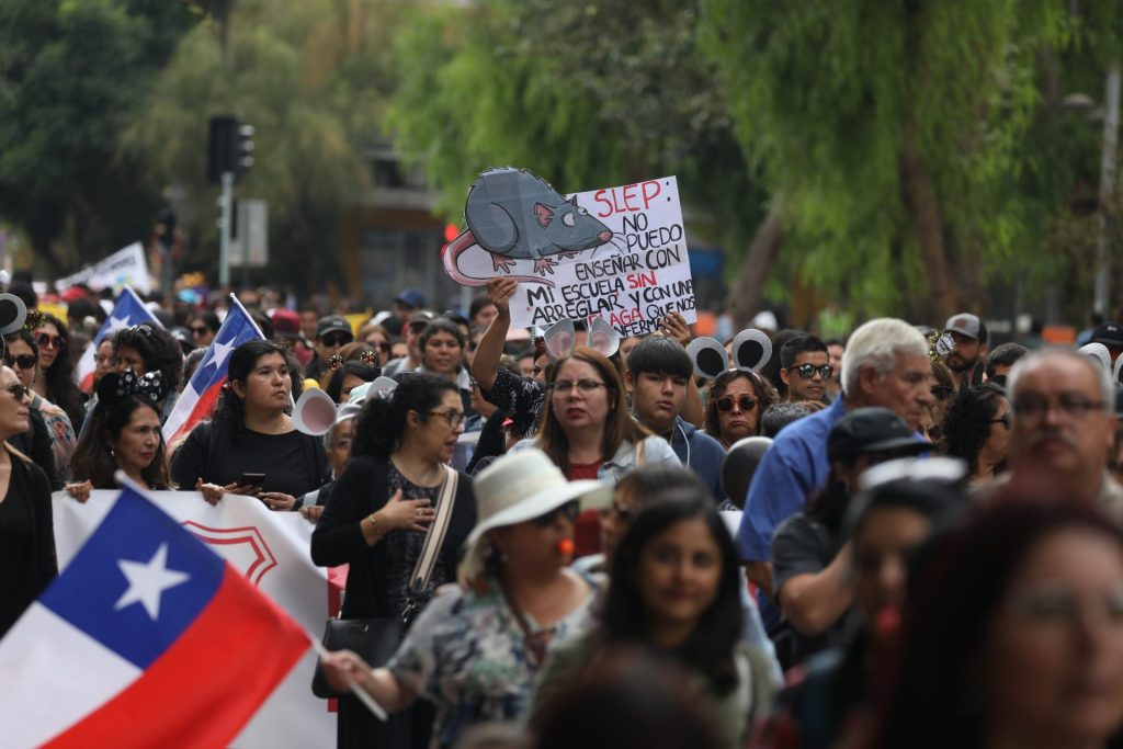 Más de 50 días por paro docente en Atacama.