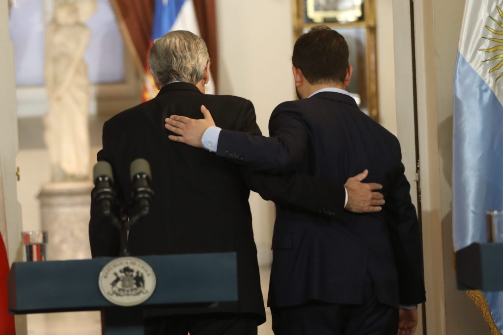 Gobierno sobre asistencia a cambio de mando en Argentina: "Depende mucho de la agenda presidencial".