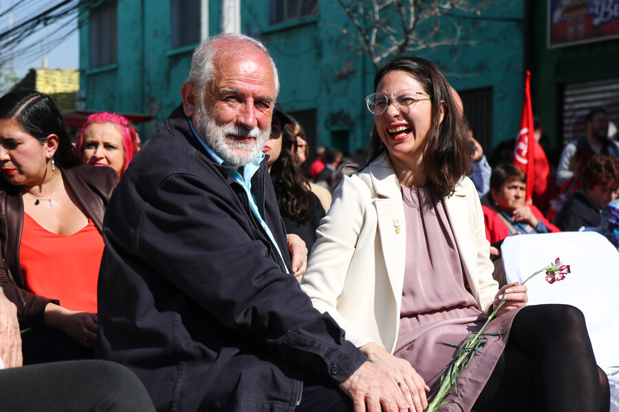 84 familias de la comuna de Santiago recibieron llaves de sus viviendas