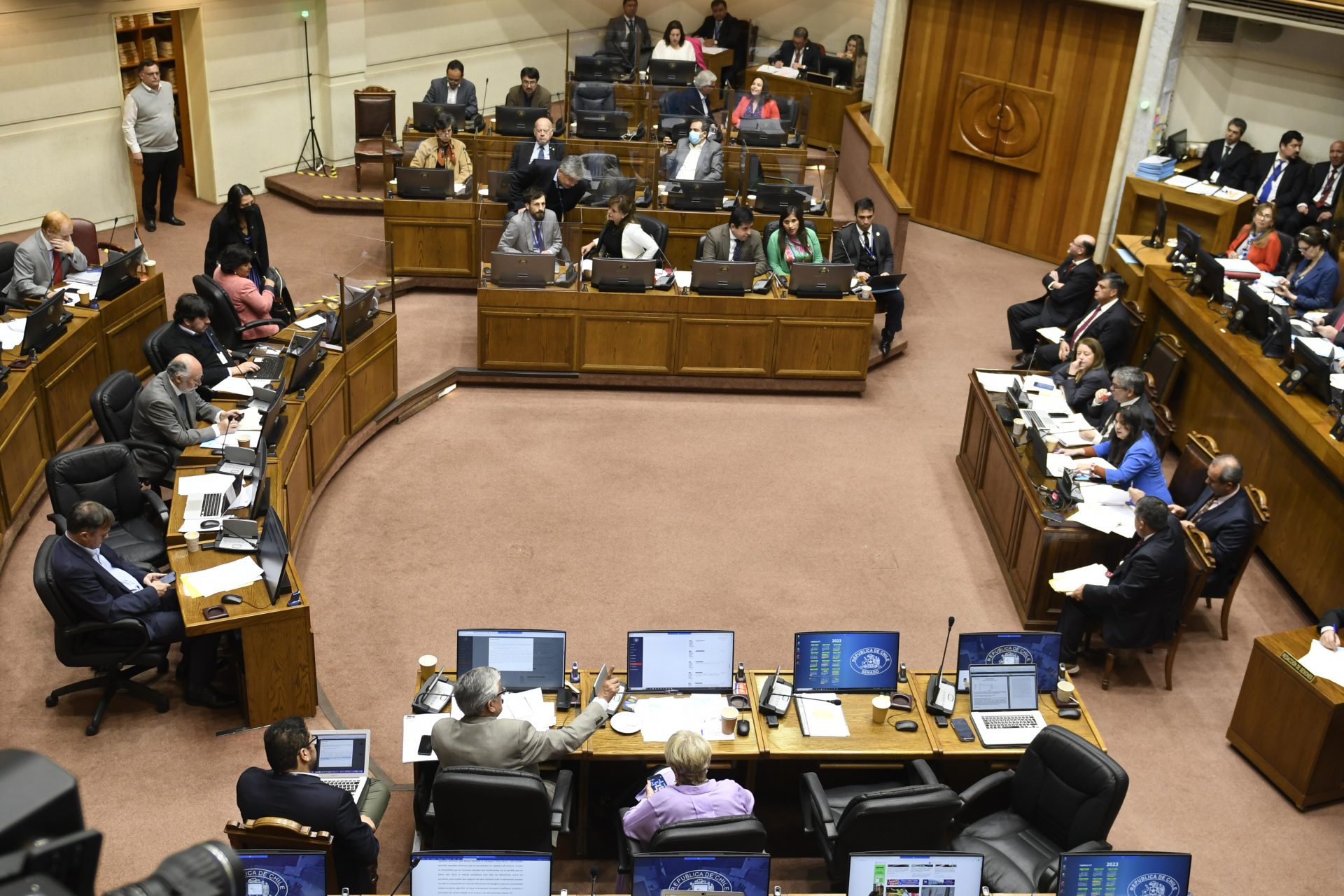 Cámara aprueba comisión investigadora para el Caso Coimas.
