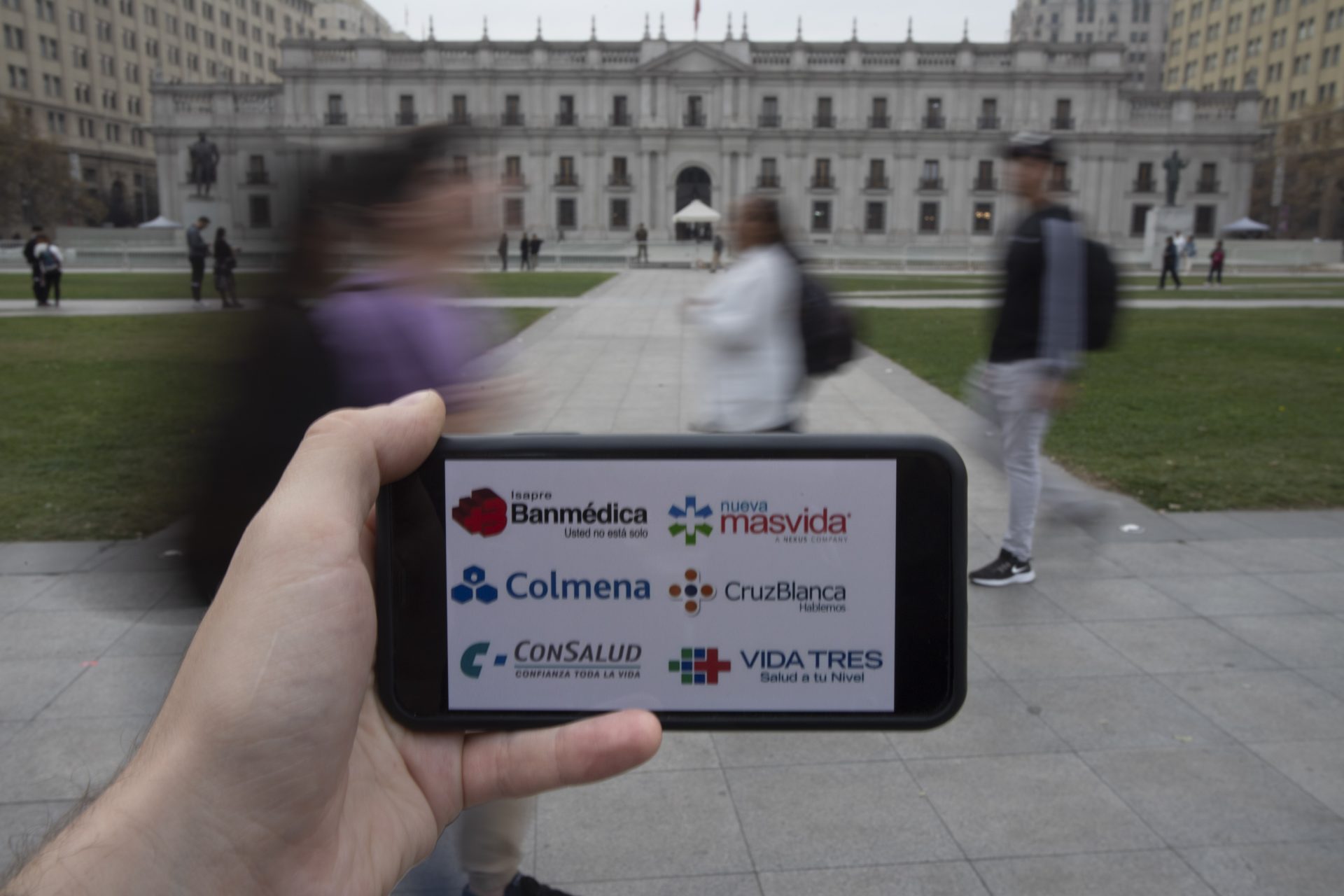 Isapres: Clínicas y Colmed instan a Boric a armar mesa de trabajo.