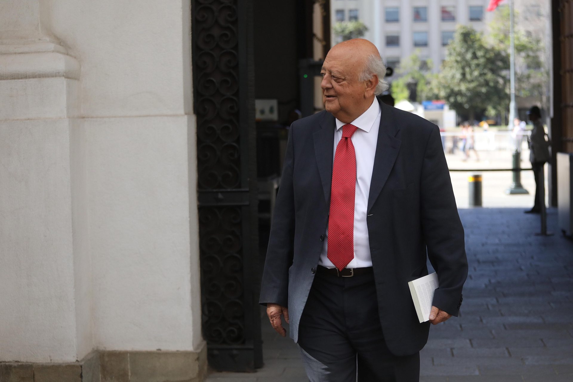 Embajador de Chile en Argentina: el país "no sigue una política de frontera ideológica",