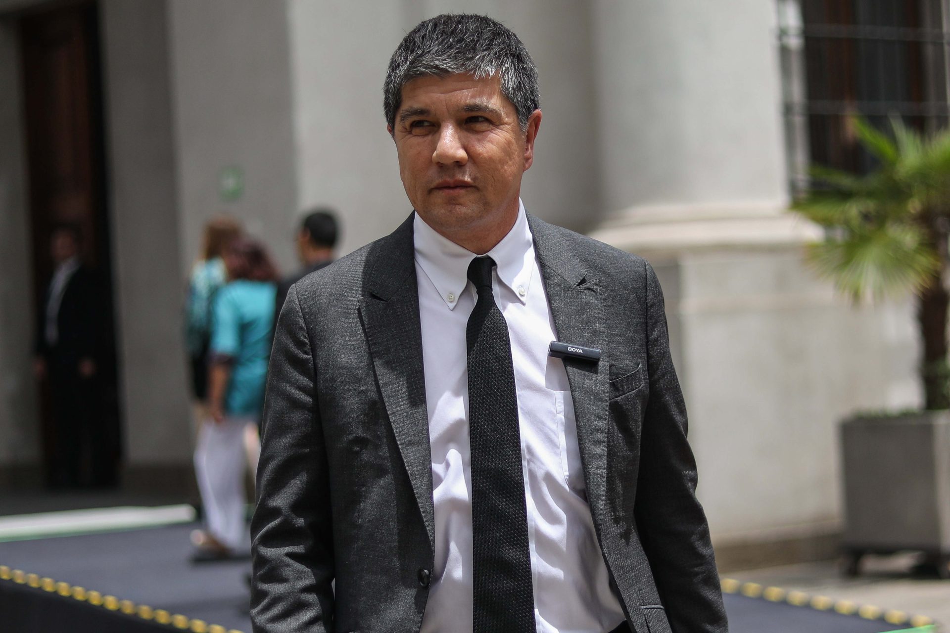 Gobierno se querellará en contra de Luis Castillo.