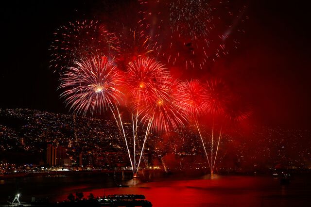20 muertos en Tailandia por explosión en fábrica de fuegos artificiales