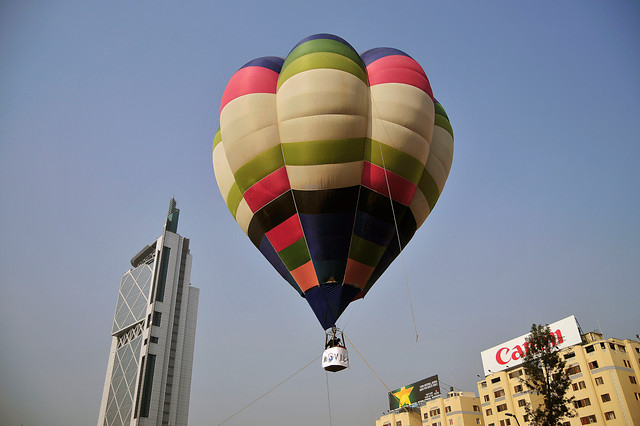 Desde el sábado 13 hasta el domingo 14 de enero, se está llevando a cabo el Festival del Globo 2024, un evento con una destacada trayectoria de 20 años en México que ahora se celebra por primera vez en Chile.