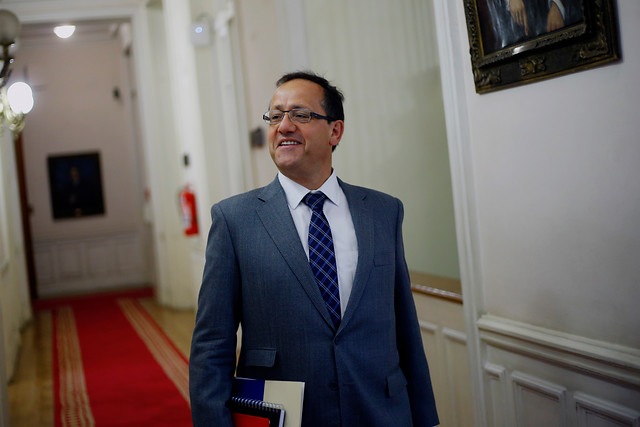 Harald Beyer, quien fue exministro de educación entre el 2011 al 2013 en el gobierno de Sebastián Piñera, renunció a su cargo como rector de la Universidad, Adolfo Ibáñez.