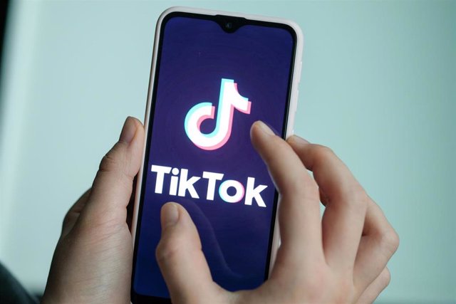 En una declaración pública, Universal acusó a TikTok de intentar establecer un modelo de negocio musical sin remunerar adecuadamente a los artistas por su música.