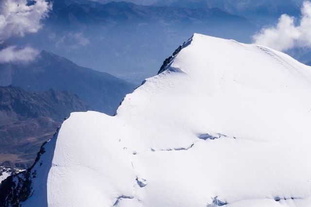 El deshielo de glaciares está borrando archivos climáticos.