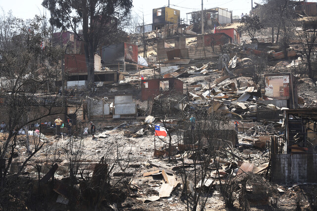 35 personas desaparecidas por los incendios de Valparaíso.