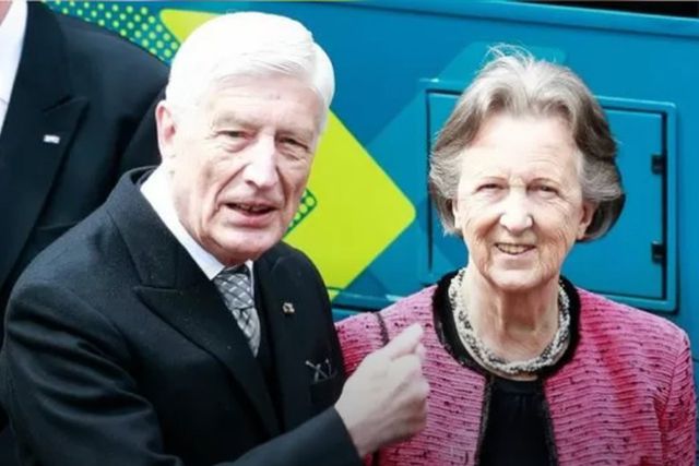 Ex ministro de Países Bajos se somete a la eutanasia junto con su esposa