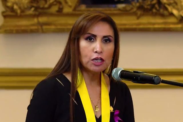 En Perú allanan casa de ex fiscal investigada por encabezar red criminal