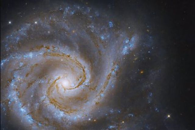 Este próximo Día de San Valentín brindará una oportunidad única para contemplar las maravillas celestiales, ya que se producirá un fenómeno astronómico especial conocido como "conjunción lunar". Aquí te presentamos los eventos astronómicos destacados para el mes de febrero de 2024.