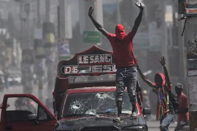 Gobierno de Haití extiende hasta el viernes el toque de queda.