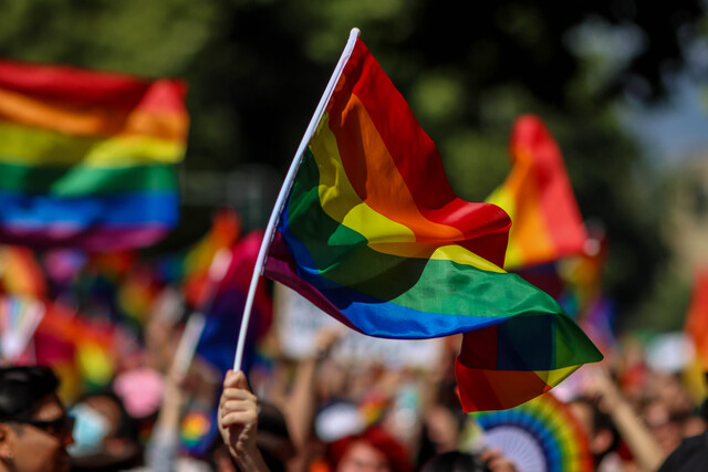 Aumentan casos y denuncias por homo/transfobia en Chile