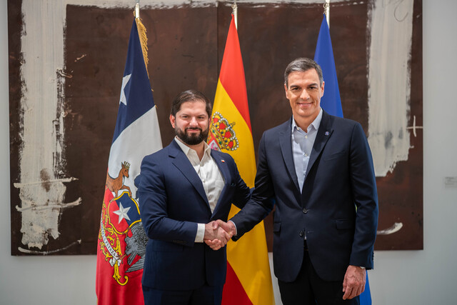 Pedro Sánchez arribará a Chile para firmar acuerdos que refuercen la relación bilateral.