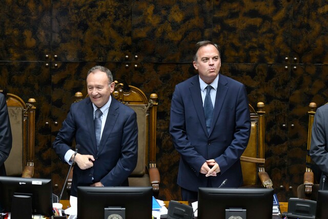 Walker asegura que llegará a acuerdo "integral" en reforma previsional.