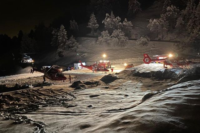 Tragedia en los Alpes: cinco esquiadores suizos encontrados sin vida