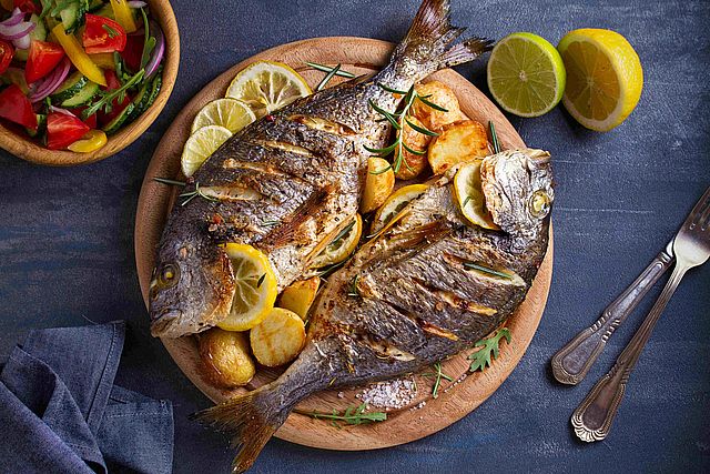 Una de las tradiciones más arraigadas en el catolicismo durante la Semana Santa es el consumo exclusivo de pescado.