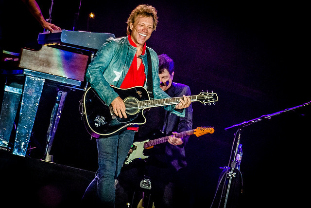 Cantante Jon Bon Jovi evalúa su retiro de la música