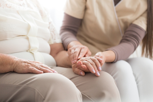 Abriendo Caminos: Desafíos y soluciones para la integración de personas con Parkinson y sus familias cuidadoras