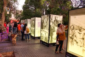 Ciclos de cine, exposiciones y un gran concierto: Estas son las actividades para recordar el natalicio de Gabriela Mistral