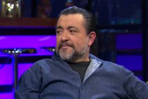 El lunes pasado, Leo Caprile, conocido animador de televisión y locutor radial, sorprendió al revelar que había sufrido un infarto cerebral que lo llevó a ser hospitalizado.