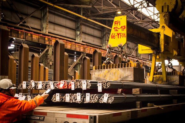 La empresa siderúrgica Huachipato ha decidido revertir su plan de suspensión, en respuesta a las sobretasas impuestas temporalmente al acero chino por la Comisión Antidistorsiones.