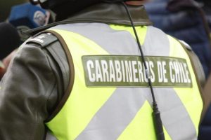 Carabineros detienen a tres adolescentes que realizaban "tour delictual"