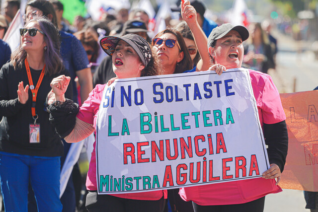 Confusam cifra en 90% la adhesión al paro. El Minsal, en 57%