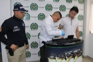 Capturan en Colombia a sujeto acusado de raptar a niña