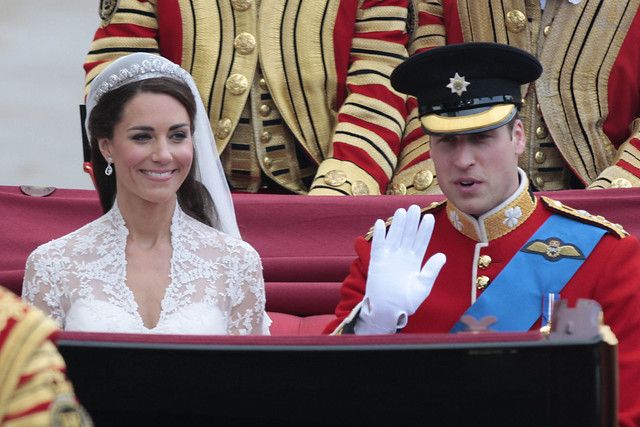 Kate Middleton felicita con "alocada" foto al Príncipe William