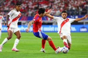 Chile iguala sin goles ante Perú por Copa América