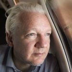 Assange: ¿Periodista o espía héroe o villano? Por Ricardo Urzúa M.