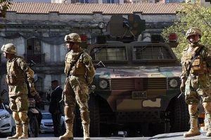 Recientemente, ha comenzado a circular un nuevo video que documenta el tenso encuentro entre el presidente Luis Arce y varios jefes militares en el histórico Palacio Quemado.