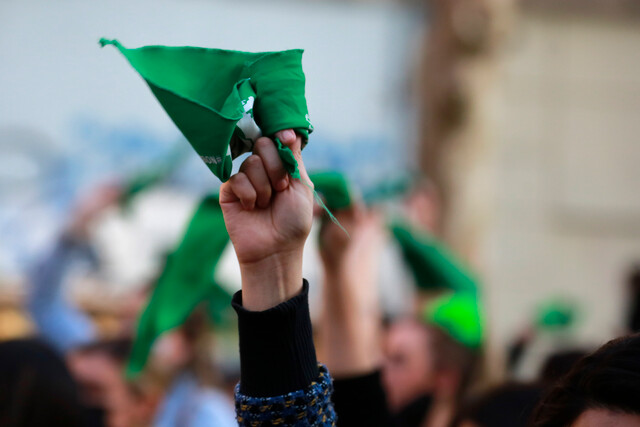 CEP: Aumenta aprobación de aborto libre