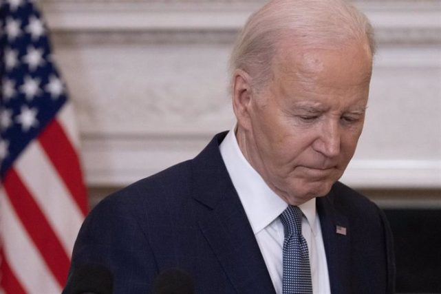 Líderes Demócratas piden que Biden se retire de carrera presidencial