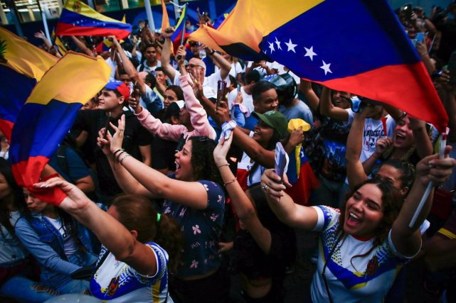 Tensa espera en Venezuela a la espera de los cómputos electorales