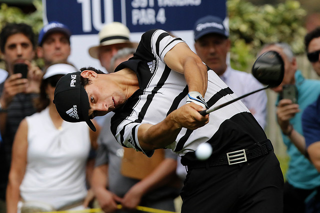 Joaquín Niemann brilla en golf de París 2024 con ronda casi perfecta