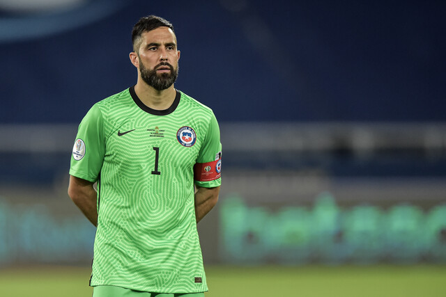 Gareca toma drástica decisión con la continuidad de Bravo en La Roja