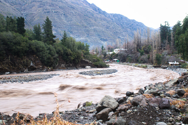 Ríos Maipo y Mapocho saturados de contaminantes - Agencia UNO