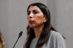 La candidata de Chile Vamos a la alcaldía de Puente Alto, Karla Rubilar, destacó la decisión del concejal Felipe Ossandón de retirar su candidatura para la alcaldía, actualmente liderada por Germán Codina (RN).