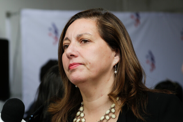 La senadora y presidenta del Partido Socialista (PS), Paulina Vodanovic, se refirió la mañana de este lunes a la presión sobre el Presidente Gabriel Boric, tanto a nivel nacional como internacional, para que reconozca a Edmundo González Urrutia como presidente electo de Venezuela.