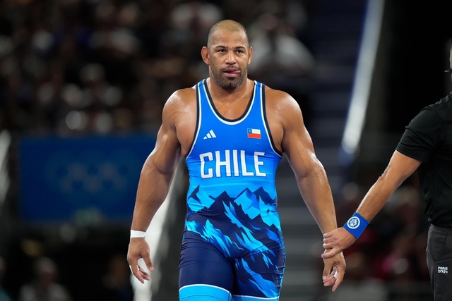 Yasmani Acosta logra medalla de plata para Chile en París 2024