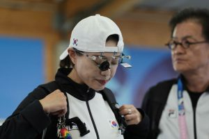 Medallista Kim Ye-ji colapsa durante rueda de prensa en Corea del Sur