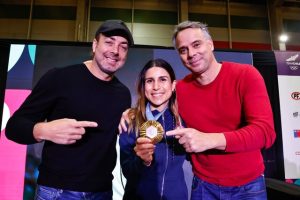 Medallistas del Team Chile en París 2024 reciben homenaje del COCH