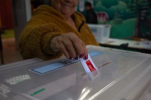 Servel advierte posible "acarreo" en elecciones municipales - Agencia UNO