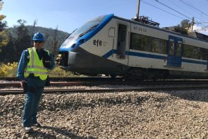 Tren atropella y provoca la pérdida de sus piernas a un hombre en Los Ríos - Agencia UNO