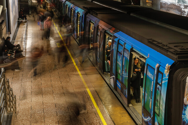 Línea 1 del Metro mantiene estaciones cerradas - Agencia UNO