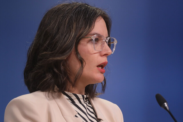 La ministra vocera, Camila Vallejo (PC), señaló que existe una "Expectativa de la sociedad, incluso su propio sector" para que Andrés Chadwick aclare su relación con Luis Hermosilla, quien se encuentra en prisión preventiva por presuntos delitos de corrupción.