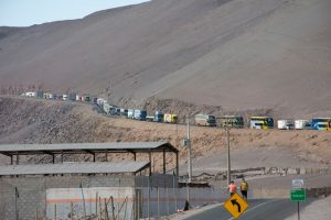 Bolivia y camiones varados